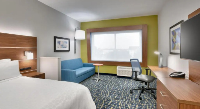 Люкс Holiday Inn Express & Suites - Gainesville I-75 by IHG