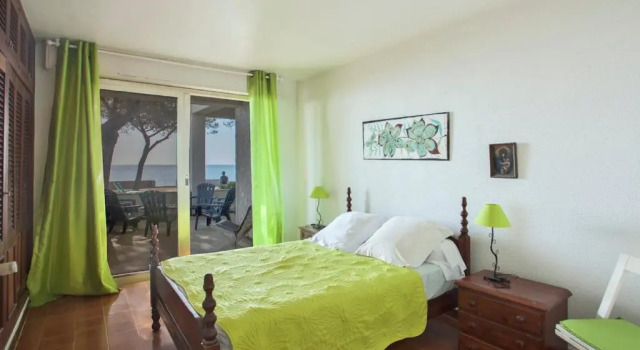 Villa Les 3 frères, Varaa Villa  