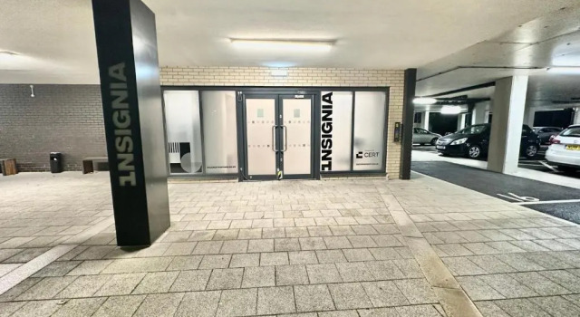 Modern 2 Bedroom Apartment - Manchester Old Trafford, Varaa Huoneisto Asunnot kohteessa Merseyside, Huoneisto