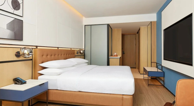 Двухместный номер Standard с видом на город Four Points by Sheraton Chongqing North Railway Station