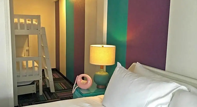 Шестиместный номер Standard Hotel Zed Kelowna