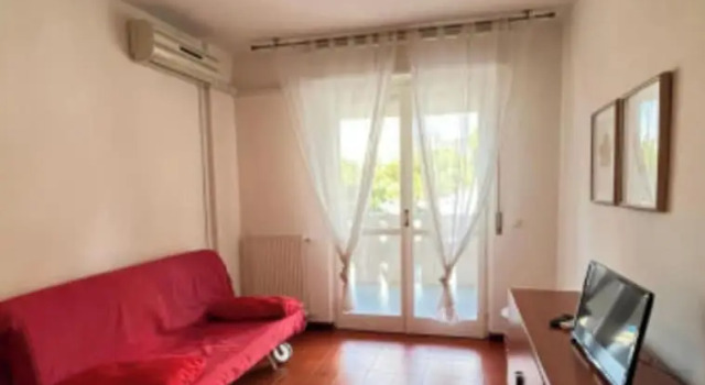 Ideal Getaway Apartment With Terrace, Book Lejlighed Hoteller i Friuli Venezia Giulia med parkering, Parkering