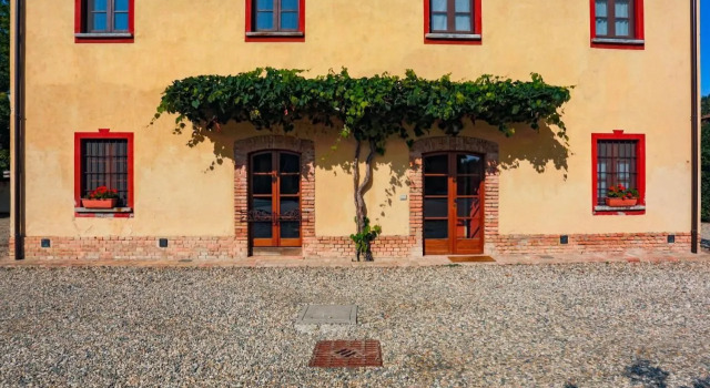 AGRITURISMO LE CORTI DELLA GUALDANA, Book Farm Stay Hotels in Voghera with Breakfast, Breakfasts