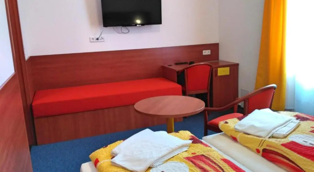 Трёхместный номер Standard Hotel Morava