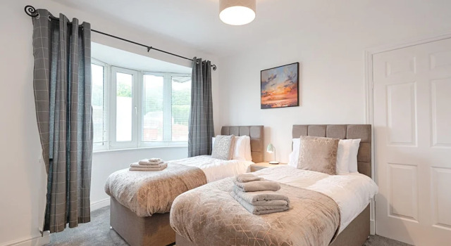The Ravenhill House, Забронировать Отель Бизнес-отели Суонси, 4* 5*