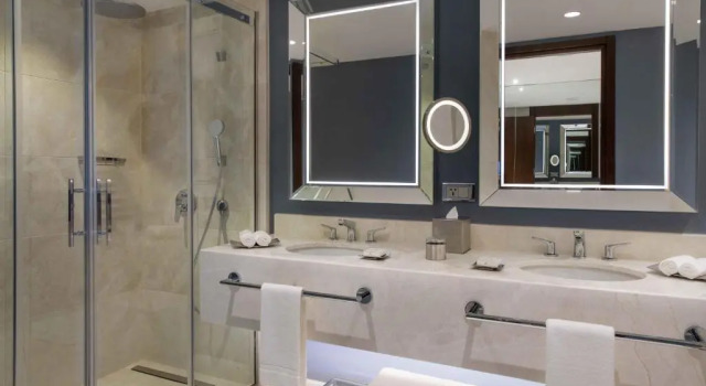 Люкс с 2 комнатами с видом на Босфор JW Marriott Istanbul Bosphorus