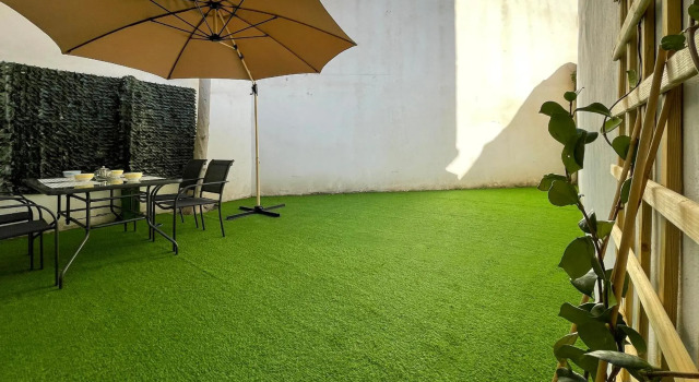 SOHO Modern 55sqm Studio with Secret Garden