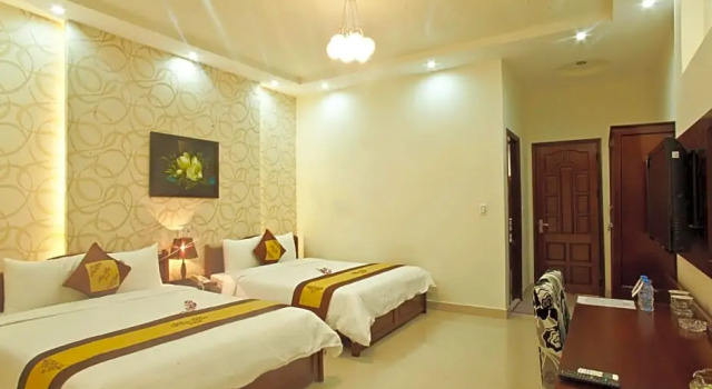 Номер Deluxe Hien Hoa Hotel