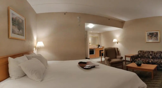 Люкс Humphry Inn and Suites