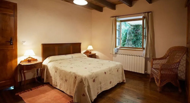 Casa Rural Goikola, Rezerwuj Hotel Hotele w Baskonia z parkingiem, Parking