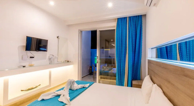 Stay Helios - Aparts & Pool Suites, Reserva ahora Apartamento Faliraki Rodas