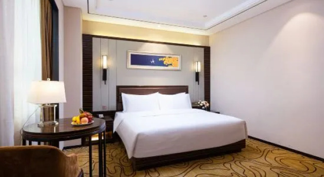 Люкс Executive Longchuan Glen Yuntian Yue Hotel