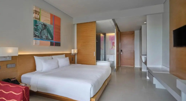Двухместный номер Deluxe с видом на бассейн The Kee Resort & Spa