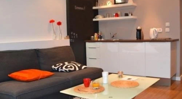 Chuuut ! Appartement centre historique, Забронировать Апартаменты/квартира Анси Озеро Анси