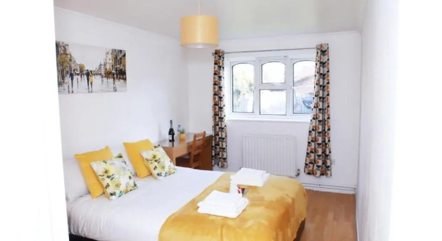 Lovely 2-bed Apartment in Harrow, Varaa Huoneisto Asunnot kohteessa Merseyside, Huoneisto