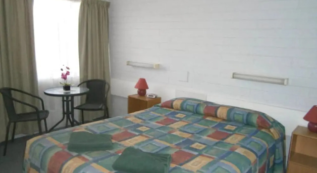 Acacia Motor Inn @ Nhill, Book Hotel Hotels in Nhill with a Pool, Swimming Pool