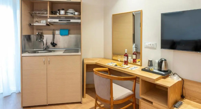 Четырёхместный номер Standard Maritina Hotel