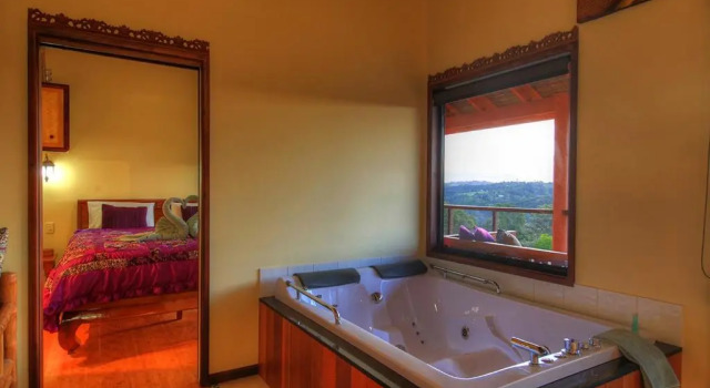 Вилла с 2 комнатами Maleny Tropical Retreat Balinese B&B