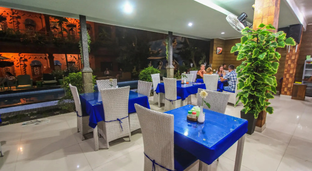 Hotel Zamburger Bali, Rezervovat Hotel Hotely v Bali s bazénem, Bazén