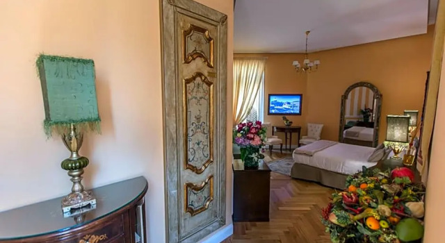 Номер Standard с балконом Royal Suite Trinità Dei Monti