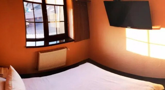 RGK Baron Gartenberg, Book Hotel Hotels in Chernivtsi with a Pool, Swimming Pool