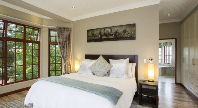 The Browns' Luxury Guest Suites