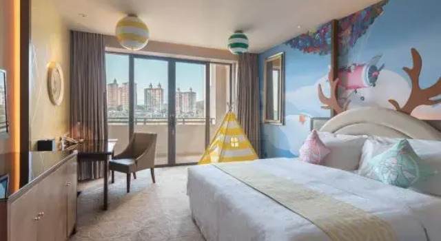 Люкс с видом на озеро Sheraton Huizhou Bailuhu