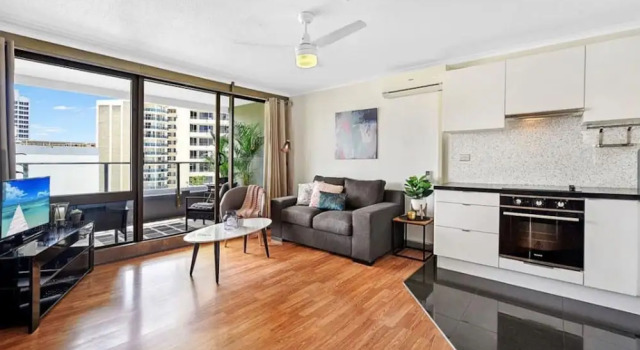 Heart of Surfers Paradise, 2BR Apt, Забронировать Отель Отели Голд-Кост с бассейном, рядом с LAN SPA, Бассейн
