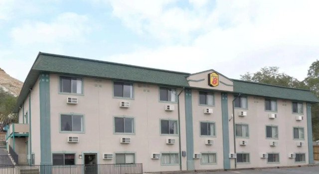 Номер Standard Super 8 by Wyndham Green River