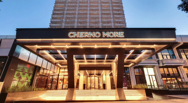 Hotel Cherno More