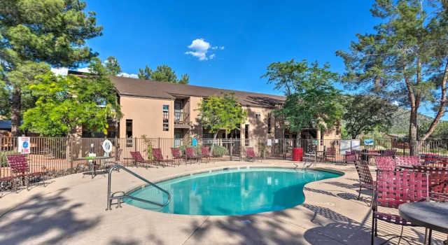 'the Painted Pony' Sedona Condo: Pool & Gym Access