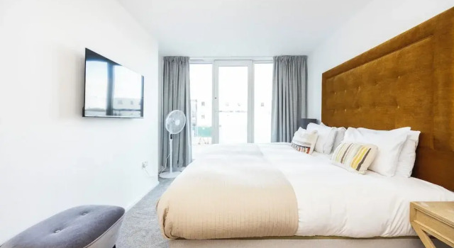 Hide Out Two Bed Apartment at ExCeL, Varaa Huoneisto Hotellit Suur-Lontoo pysäköinnillä, Pysäköinti