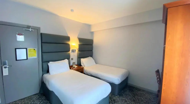 Двухместный номер Standard Lake of Shadows Hotel