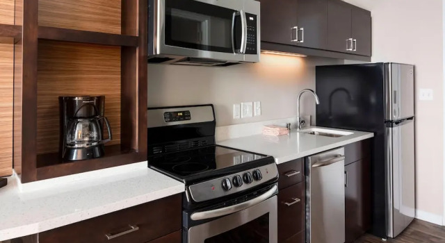 Люкс Towneplace Suites By Marriott Louisville Northeast
