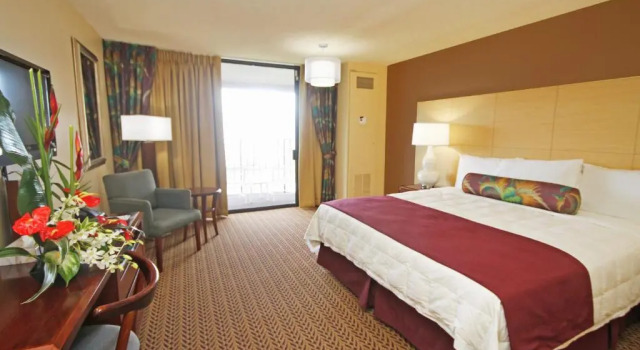 Номер Superior Hilo Hawaiian Hotel, Trademark Collection by Wyndham