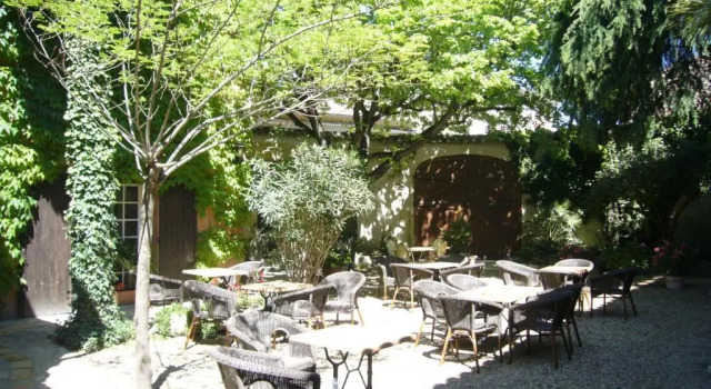 La Passiflore, Rezerwuj Hotel Vergeze Gard