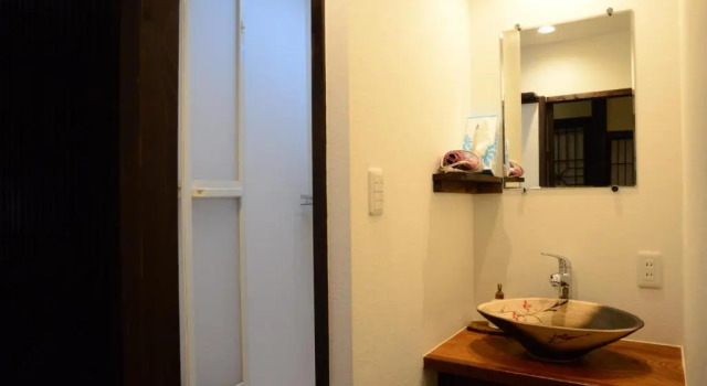 Кровать в общем номере Guest House KuKu