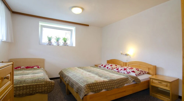 Apartments & Rooms Banich