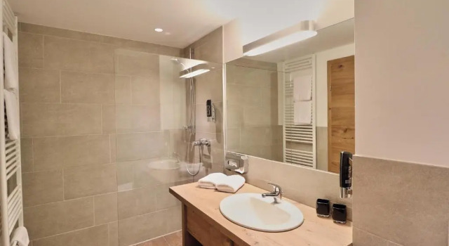 Двухместный номер Standard с балконом Hotel Traube