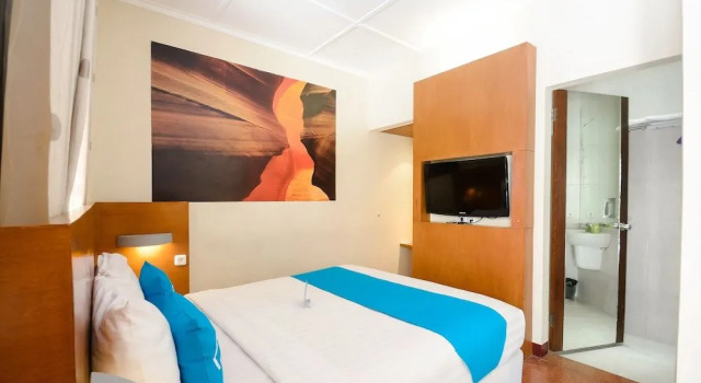 Airy Klojen Lamongan 12 Malang, Rezerwuj Hotel Hotele w Malang z basenem, w pobliżu Taman Rekreasi Kota, Basen