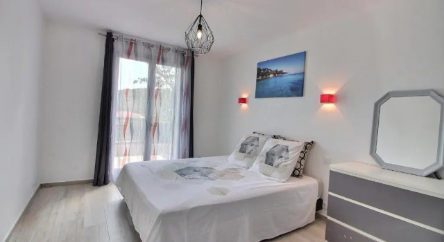 Superbe Appart de 50 m2 face au vieux village, Забронировать Апартаменты/квартира Апартаменты Мужен, Апартаменты/квартира