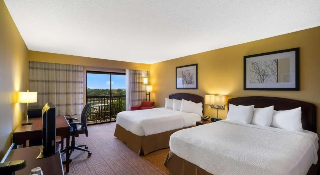 Четырёхместный номер Standard Sonesta Select Dallas Richardson