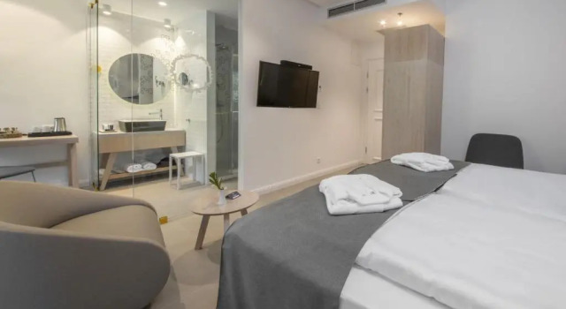 Двухместный номер Superior с балконом Bluesun Hotel Jadran