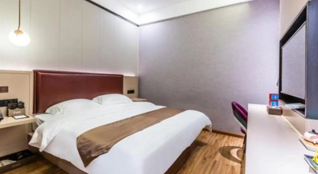 GYA Hotel Linan Qingshan Lake Tech City