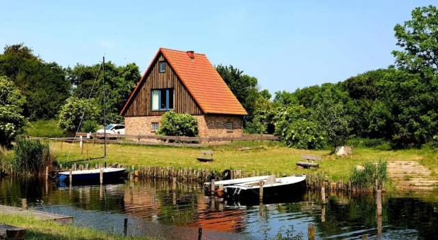 Das Landhaus am Haff LHH B09, Book Vacation Home Stolpe auf Usedom Usedom