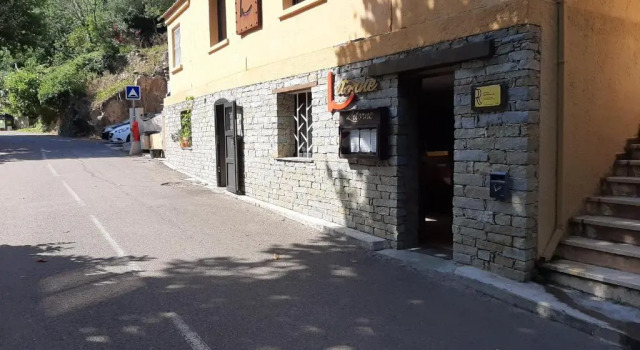 Ribellu, Varaa Hotelli Bastia 