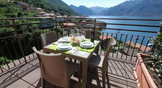 Апартаменты c 1 комнатой La Luna Apartment near Bellagio