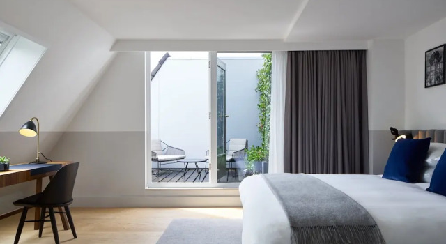 Двухместный номер Premium с балконом Kimpton De Witt Amsterdam by IHG