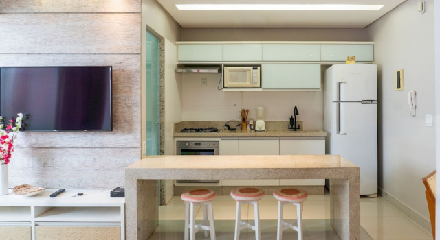 2brs apt 950 m fr/ Flamboyant Mall Unq1104