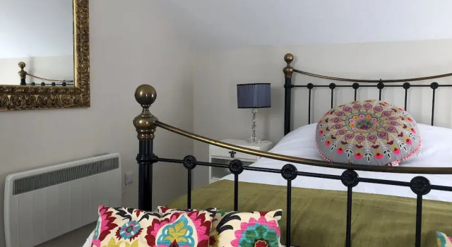 Студия The Mews - 1BR Studio in Jericho Near City Centre